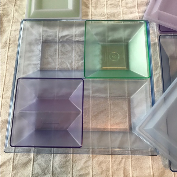 Tupperware party tray - Picture 4 of 5
